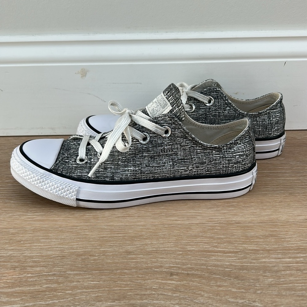Converse Chuck Taylor All Star Low Top Silver Gray Black Tweed women’s Size 6 - Picture 5 of 6